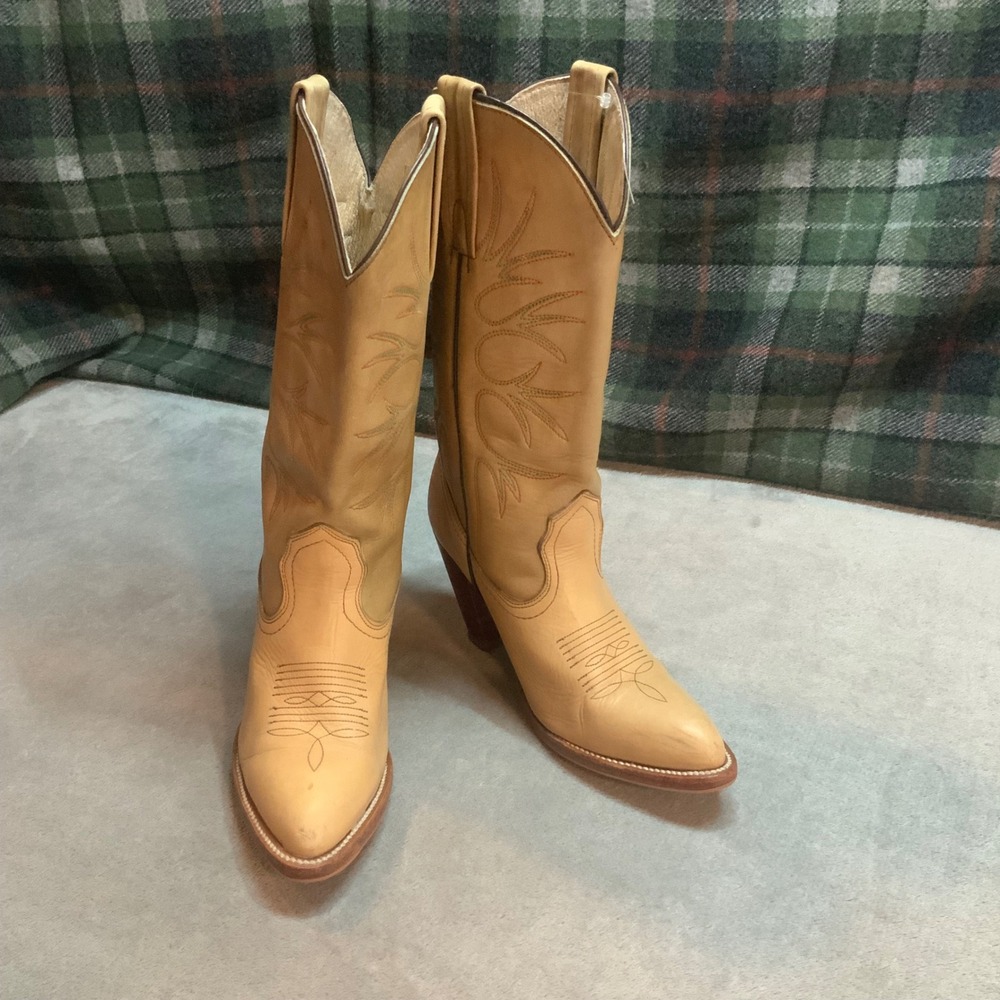 Vintage 80s Frye USA Womens 7 Tan Olive Leather Western Cowboy Boots Heel 6447